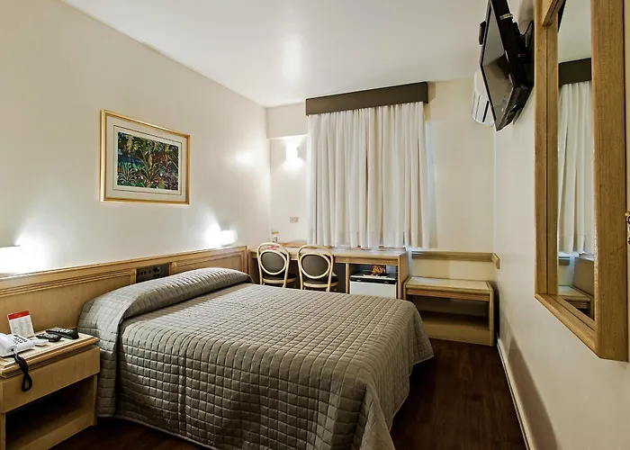 Trevi Hotel E Business Curitiba